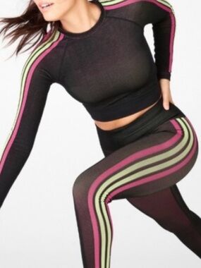 Neon Dreams Seamless Set by Fabletics 💖